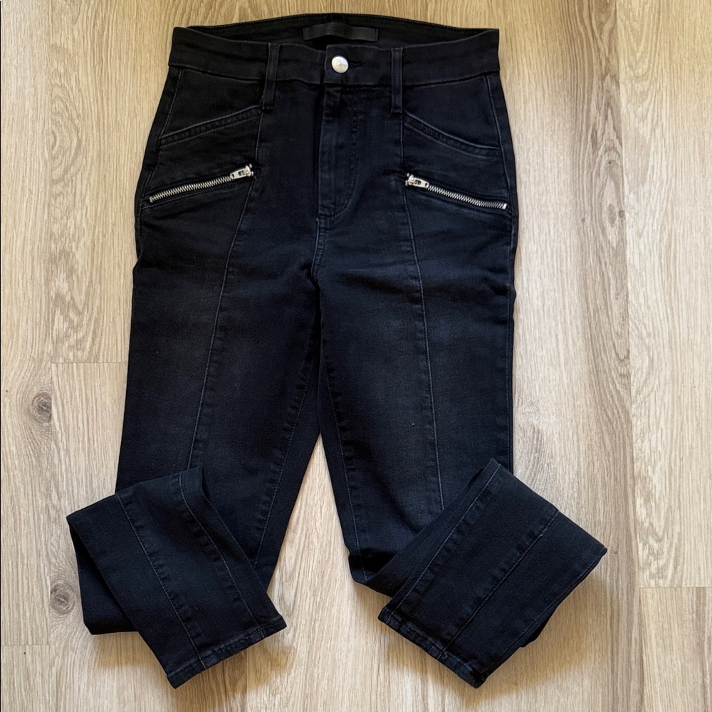 Joe’s Jeans The Charlie Zip Skinny